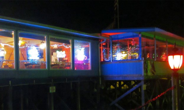 The Crows Nest Restaurant at Blue Springs Marina